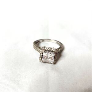 Elegant Silver Square-Cut Ring Size 7.5 925 Cubic Zarconia